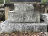 image of grave number 389702